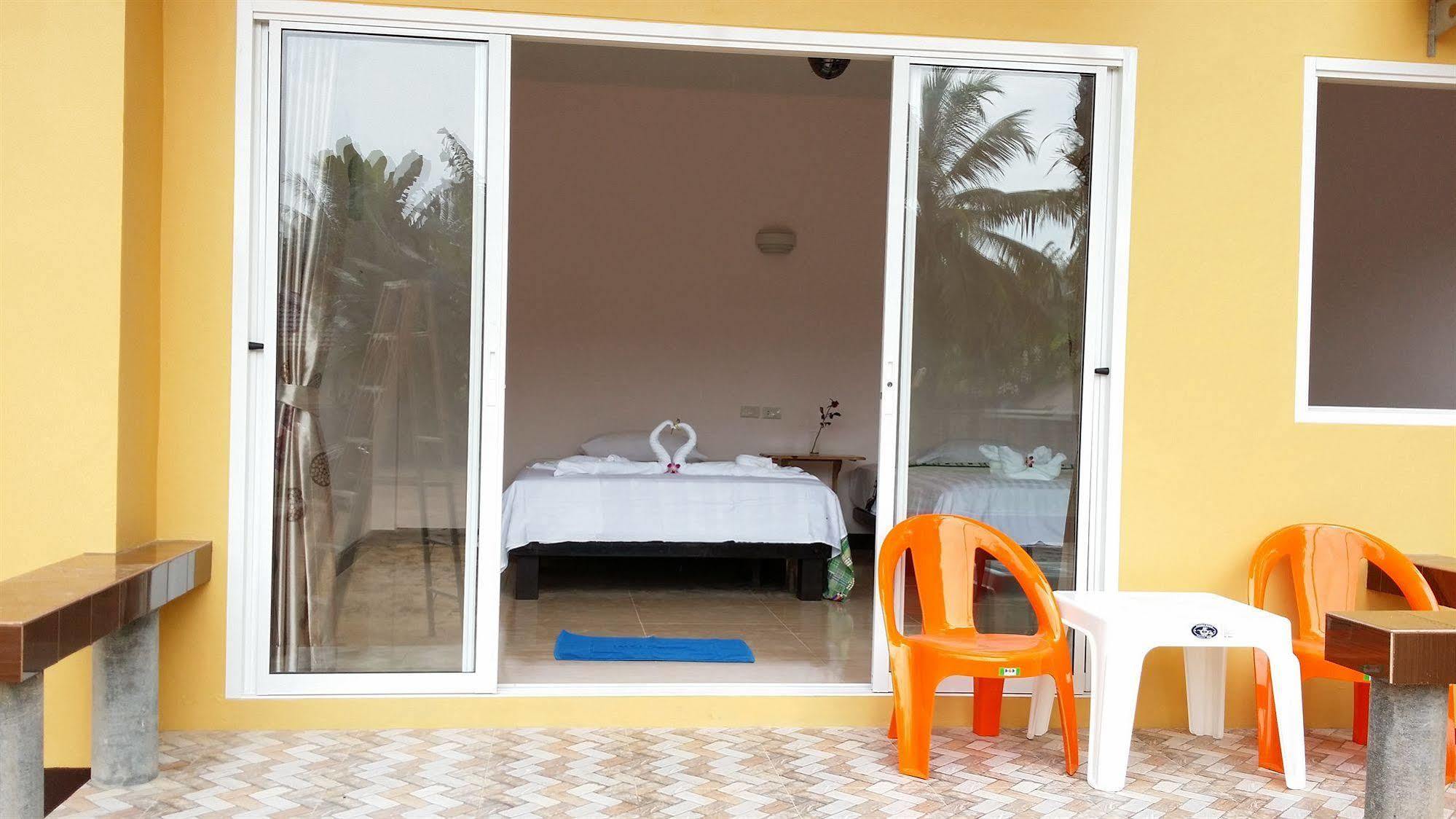 קאו לק Khaolak Summer House Resort מראה חיצוני תמונה